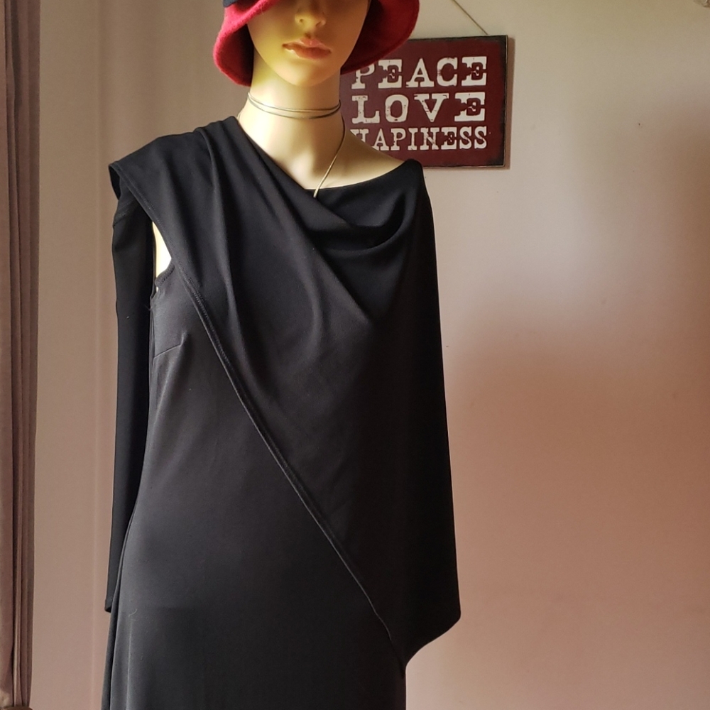 Chicos elegant lil black dress versatile one size